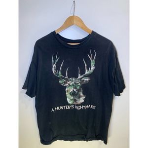 Vintage “A Hunters Nightmare” graphic tee.